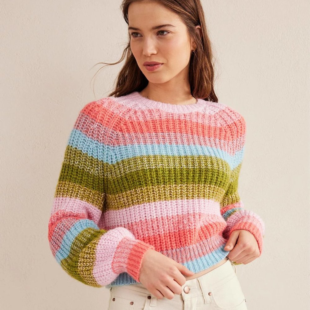 Boden fluffy ribbed raglan sweater in rainbow stripe, Size Large